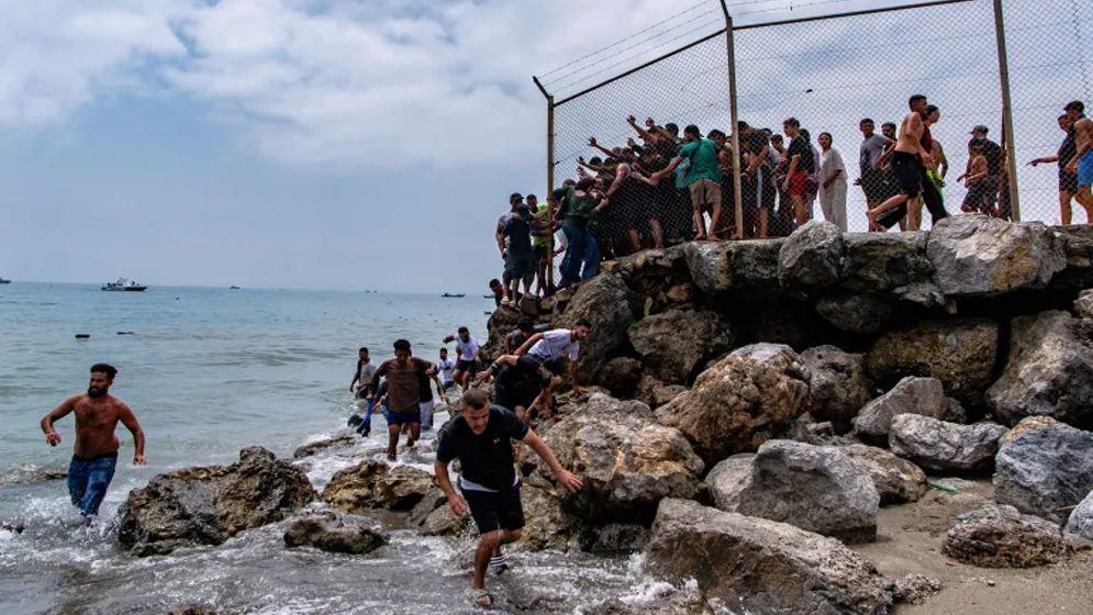migrants-6a6c24fc13c29