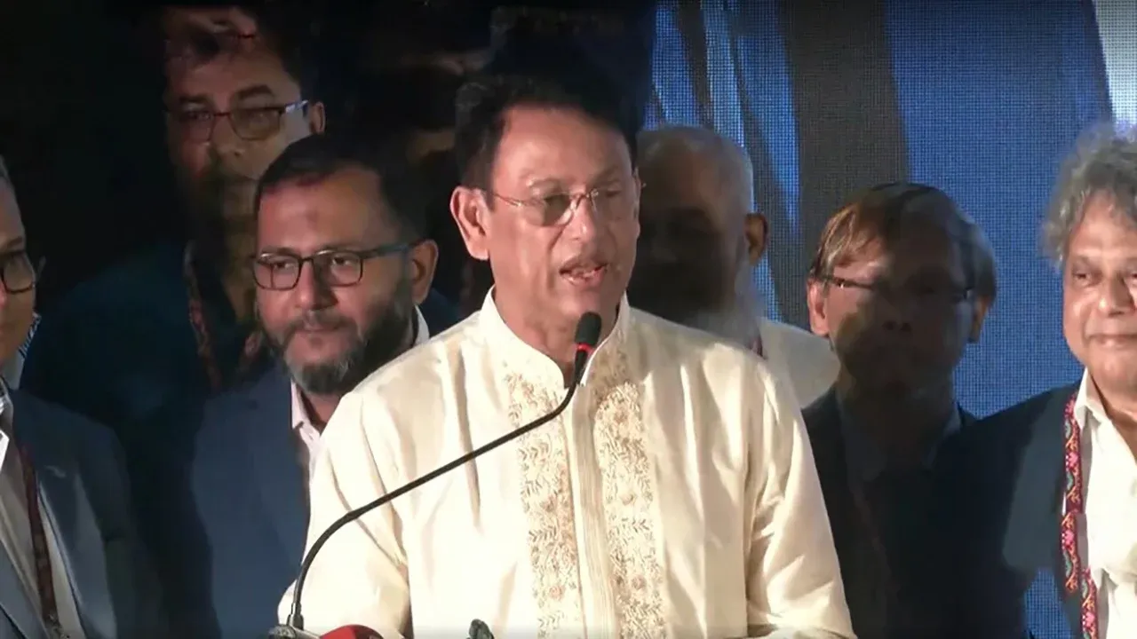 পাবলিক পরীক্ষা আইনে ডিজিটাল নকলের সাজা যুক্ত হচ্ছে