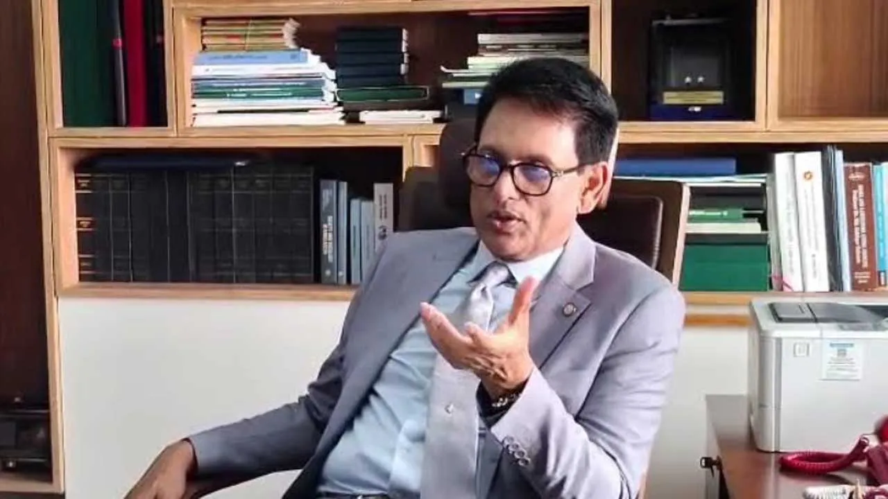 কারিকুলাম চেঞ্জ নয়, রিভিউ হবে : শিক্ষামন্ত্রী