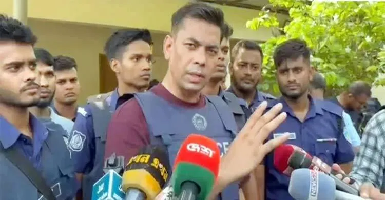 জঙ্গল সলিমপুরে রাষ্ট্রের ভেতর রাষ্ট্র হতে দেওয়া হবে না: এসপি মাসুদ