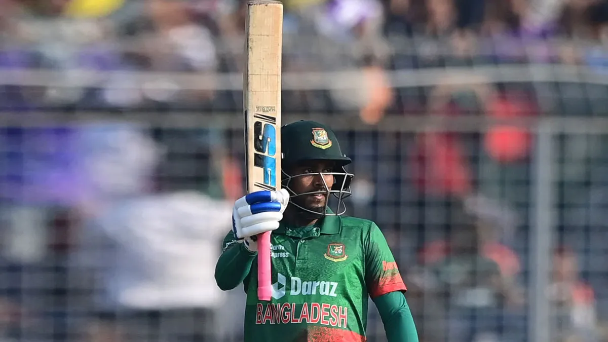 উইজডেনের বর্ষসেরা দলে মিরাজ