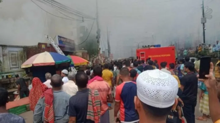 চট্টগ্রামে মোটেল সৈকত বার-রেস্টুরেন্টে আগুন
