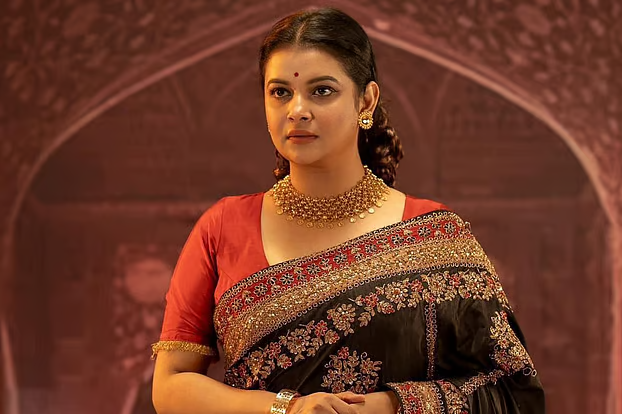 মমম
