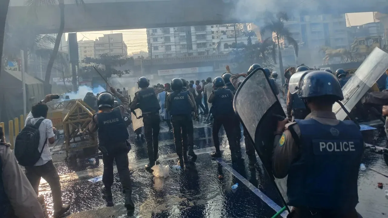 আন্দোলন ও হাদি হত্যার বিচার নিয়ে সরকারের বিবৃতি