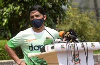 সিনিয়র ক্রিকেটারদের অনুপস্থিতি ভাবাচ্ছে মুমিনুলকে