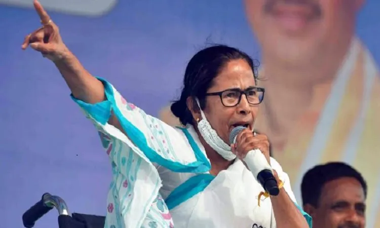 বিএসএফের বিরুদ্ধে বিস্ফোরক মন্তব্য করলেন মমতা
