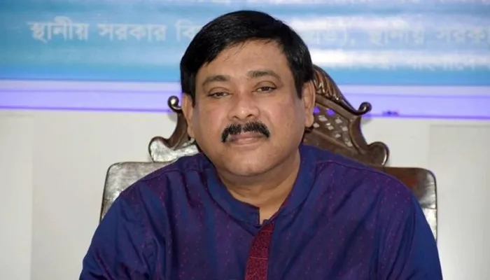 কুসিক নির্বাচন : আরেকবার সুযোগ চাইলেন মনিরুল