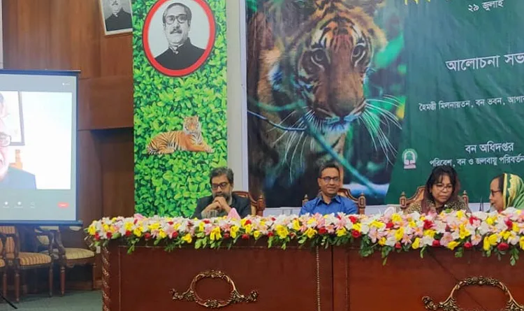 বাঘ সংরক্ষণে সরকার বিশেষ প্রকল্প বাস্তবায়ন করছে : পরিবেশ ও বনমন্ত্রী
