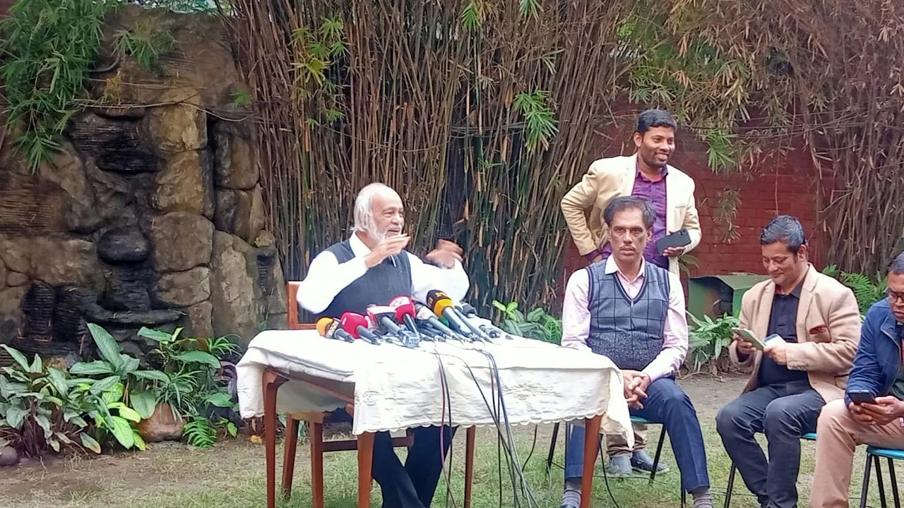 বিদেশি গণমাধ্যম বলছে এই সরকার ভুয়া নির্বাচন করছে : মঈন খান