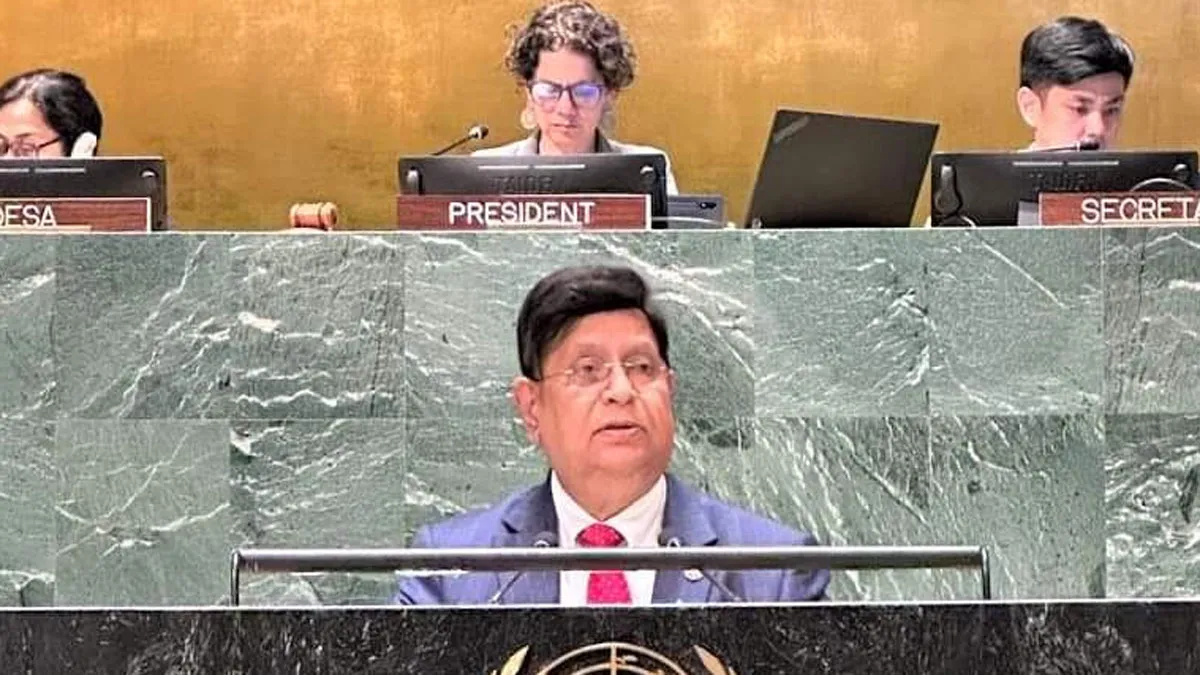টেকসই পানি ব্যবস্থাপনার জন্য অর্থায়ন চায় বাংলাদেশ