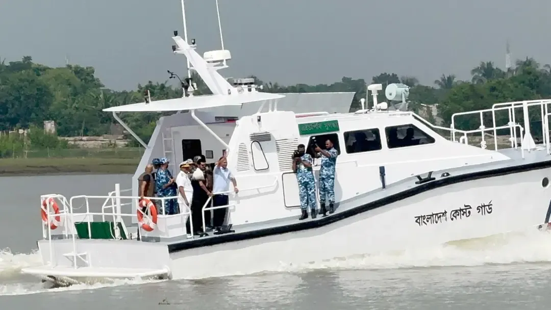 মোংলায় পৌঁছেছেন প্রধানমন্ত্রী