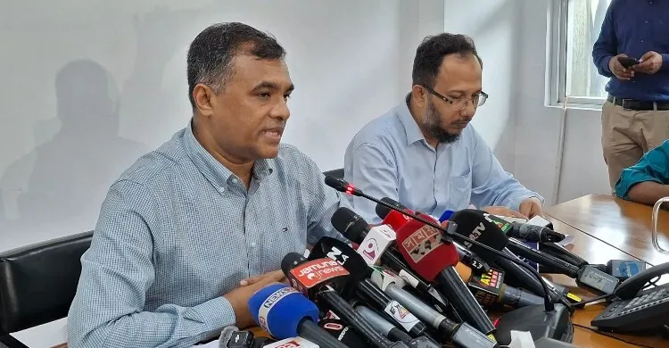 ১ লাখ ৯৩ হাজার টন জ্বালানি মজুত আছে