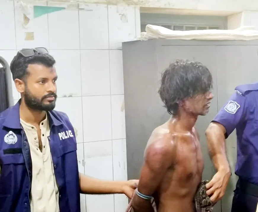 মাদক সেবন দেখায় ভাতিজাকে ছুরিকাঘাত-বাধা দেওয়ায়  নারী খুন