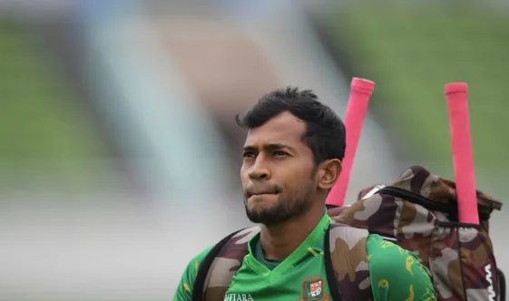 আফগানিস্তান সিরিজ থেকে ছিটকে গেলেন মুশফিক, বিপাকে টাইগাররা