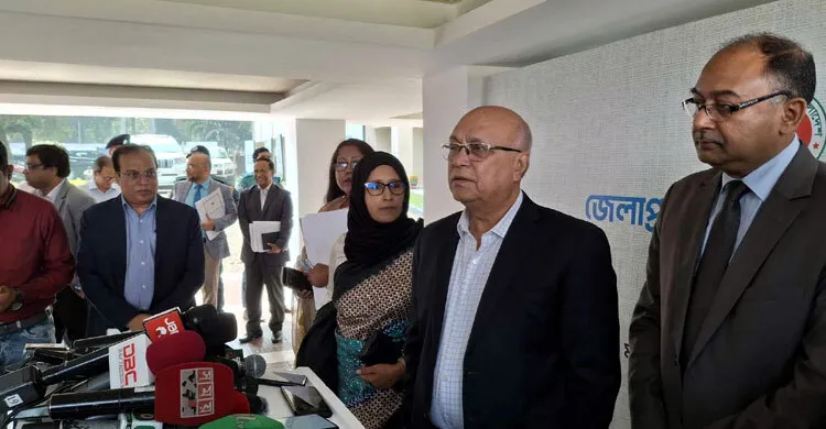 ভুয়া মুক্তিযোদ্ধাদের শনাক্ত করে আইনের আওতায় আনা হবে