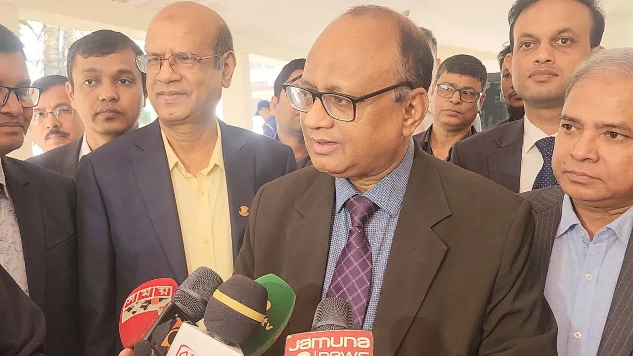 সরকারি প্রতিষ্ঠানের ৮০ শতাংশ দুর্নীতি ক্রয়নীতির সঙ্গে সম্পর্কিত : দুদক চেয়ারম্যান