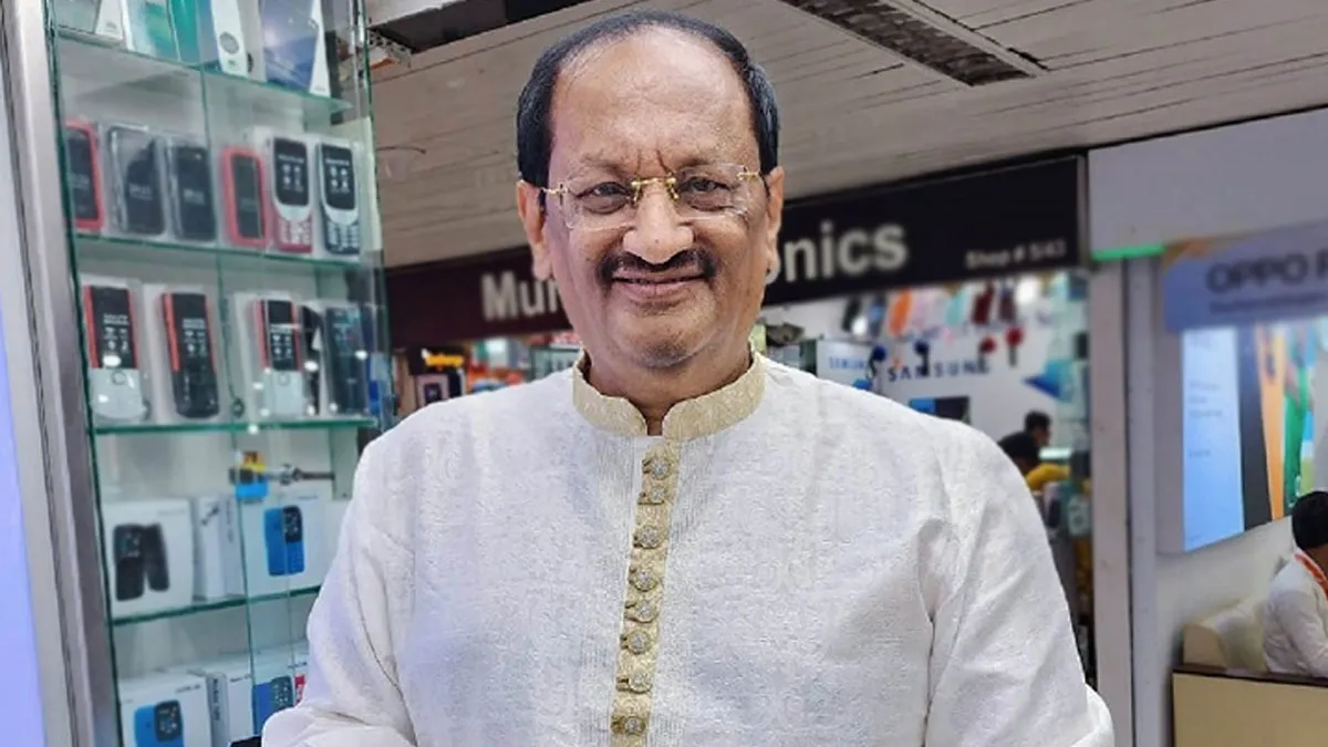 আইডিয়ালের আঙিনায় যেতে পারবেন না ছাত্রীকে বিয়ে করা মুশতাক