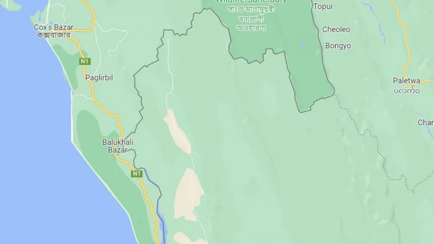 Fear in Bandarban as gunshots, blasts heard from across Myanmar border