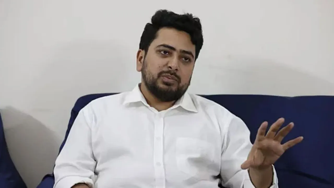 যারা এনসিসি গঠনের বিপক্ষে,তারা ফ্যাসিবাদী কাঠামোয় চায়: নাহিদ