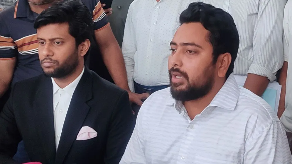 ‘হাসিনার পতনের আগেই ড. ইউনূসকে সরকার প্রধান হওয়ার প্রস্তাব দেওয়া হয়’