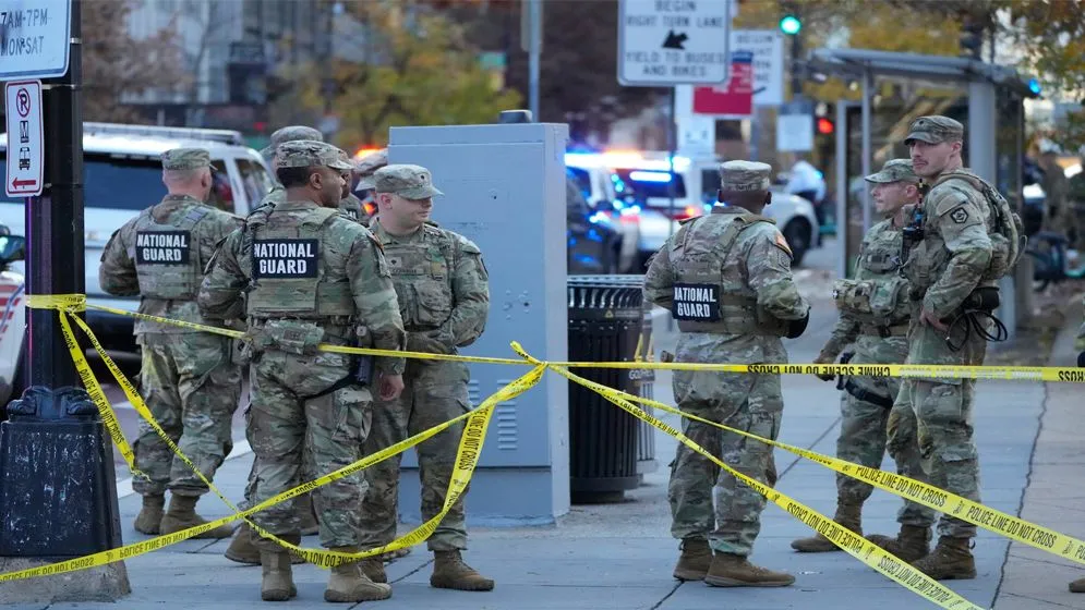 হোয়াইট হাউসের কাছে গুলি, গুরুতর আহত ২ সেনা