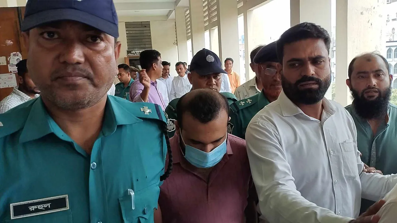সেই যুবলীগ নেতা নাজমুল কারাগারে