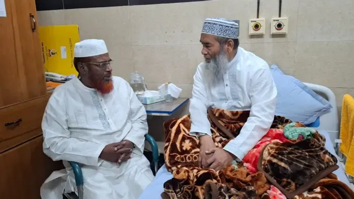 এমপি মুজিবুর রহমানকে দেখতে হাসপাতালে সেক্রেটারী জেনারেল