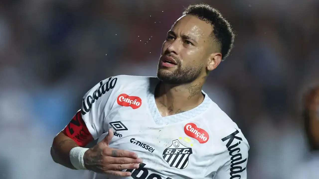 নেইমারের বিরুদ্ধে সাবেক নারী বাবুর্চির মামলা