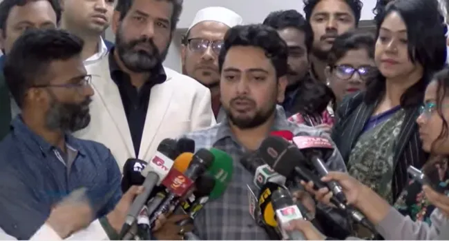 বিচারের আগে আ.লীগের মাঠে থাকার সুযোগ নেই : উপদেষ্টা নাহিদ