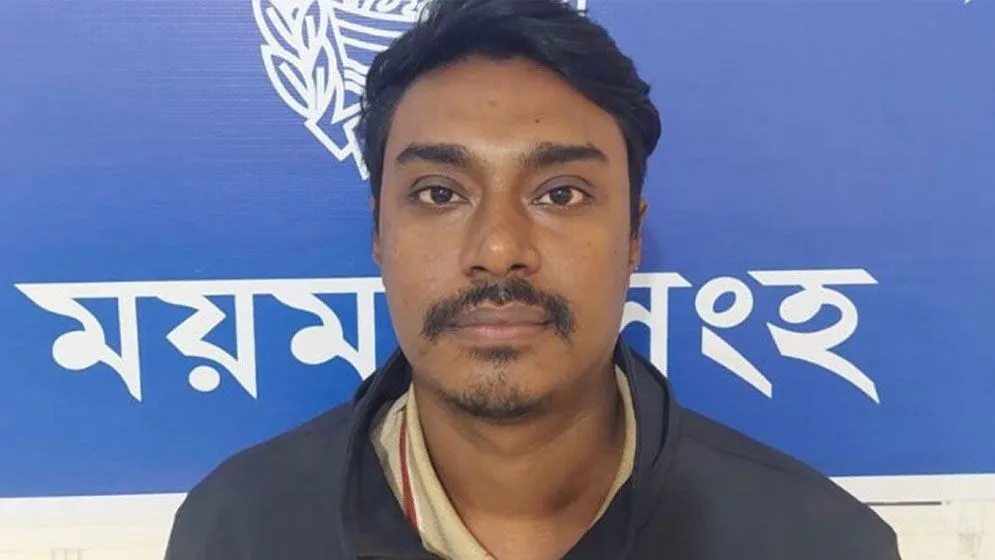 আত্মগোপনে থাকা নিষিদ্ধ ষোষিত ছাত্রলীগের কেন্দ্রীয় নেতা গ্রেফতার