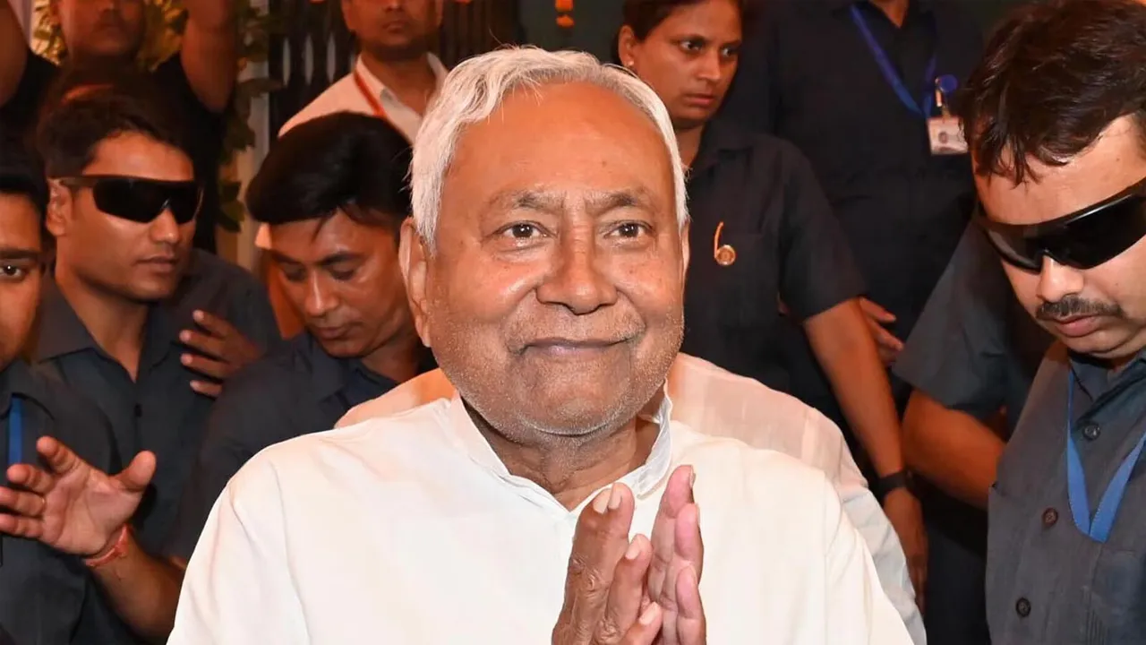 ‘খেলা’ দেখাবেন নীতিশ, তাকিয়ে পুরো ভারত