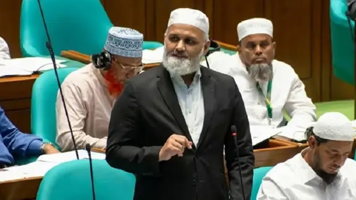 র‍্যাব বিলুপ্তি চেয়েছিলেন খালেদা জিয়া, সংস্কার নয়: জামায়াত এমপি
