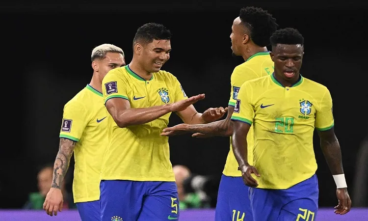 Brazil beat Switzerland to reach last 16