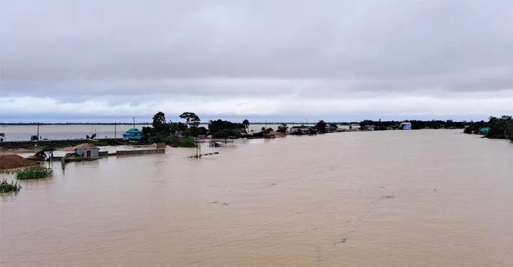 নেত্রকোনায় ৫০ গ্রাম প্লাবিত