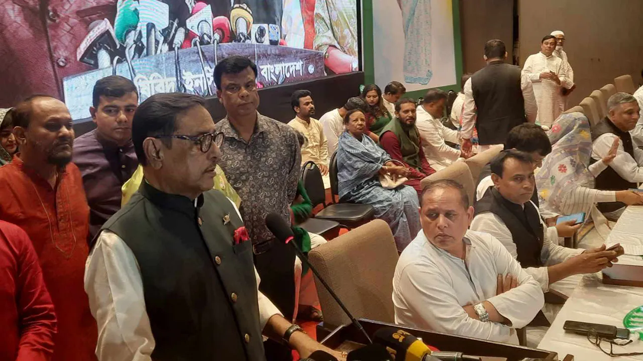 কৃষক লীগকে শহরে আটকে না রেখে গ্রামে নিয়ে যাওয়া ভালো : ওবায়দুল কাদের
