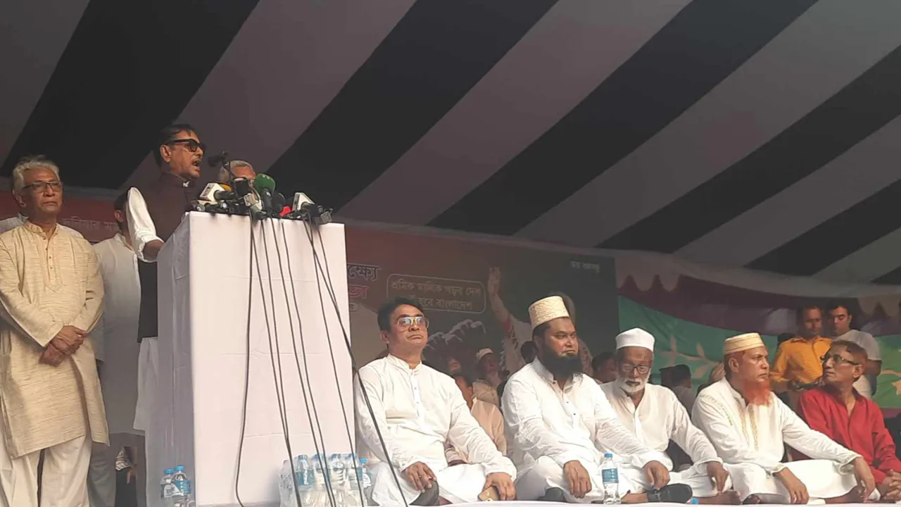 বিএনপির হাতে শ্রমিকের রক্তের দাগ, ক্ষমতা পেলে রক্তে ভাসিয়ে দেবে