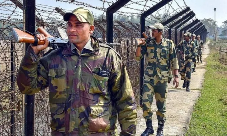 Bangladeshi shot dead by BSF on Satkhira border