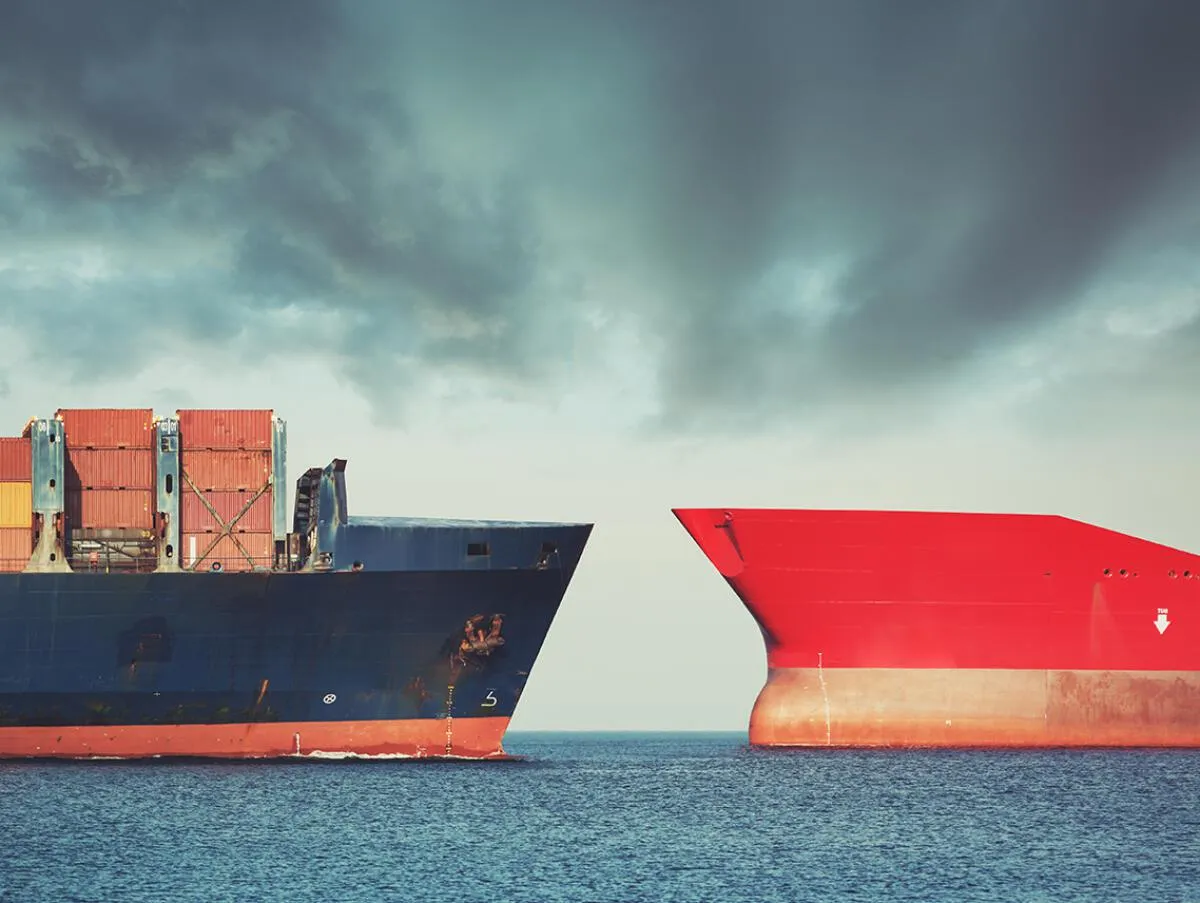 India bans oil tankers, bulk carriers older than 25 years