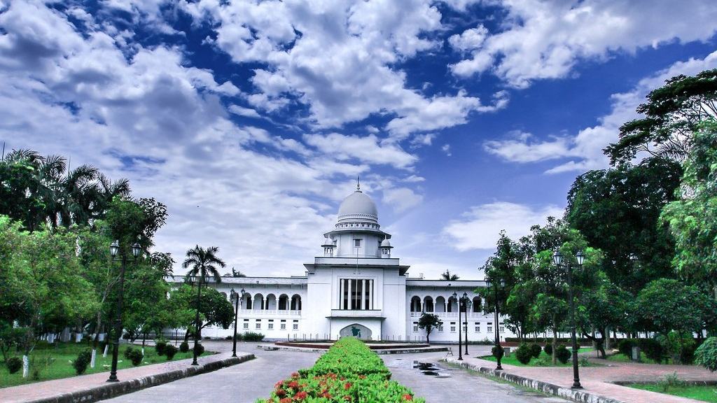 No assemblies, processions on court premises, SC asks lawyers