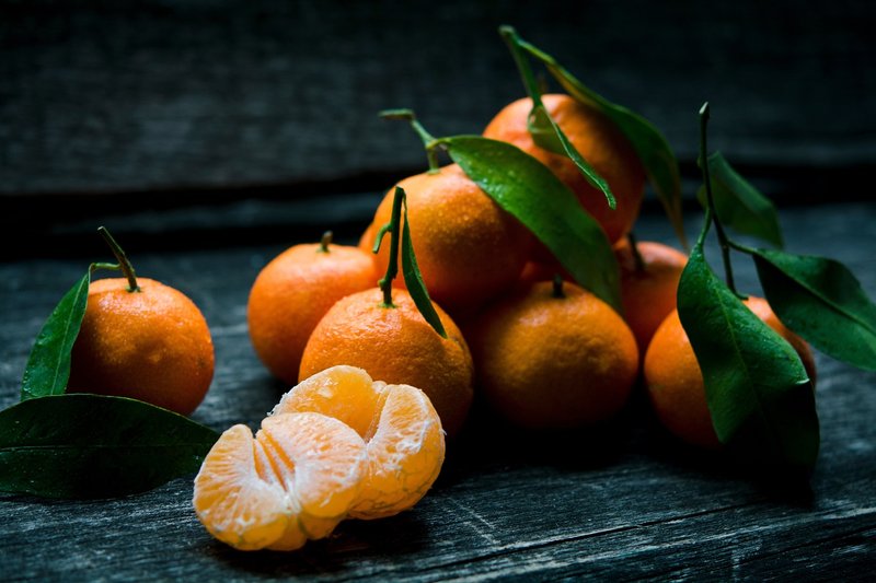 orange-2595941-1280-20251207113516