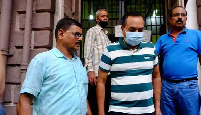 ১০ই আগস্ট পিকে হালদারের মামলার পরবর্তী শুনানি