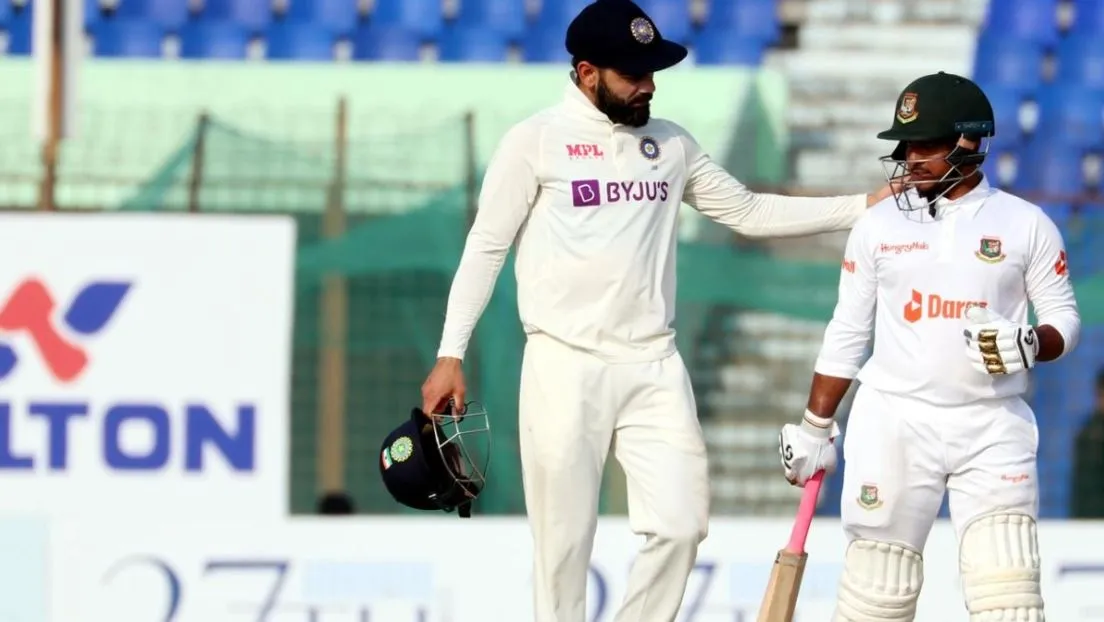 জাকির ফিরতেই উইকেট পতনের মিছিল