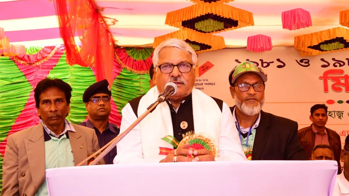 জাতিকে এগিয়ে নিতে অভিজ্ঞতা বিনিময় জরুরি : ডেপুটি স্পিকার