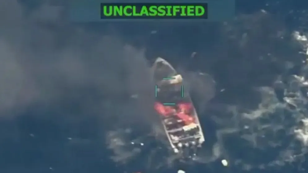 প্রশান্ত মহাসাগরে জাহাজে মার্কিন বিমান হামলা, নিহত ৪