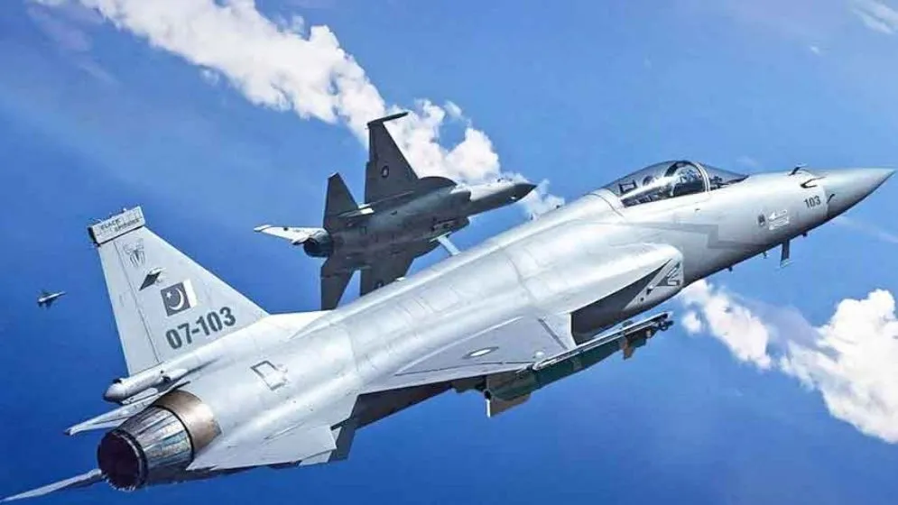 তেজস বিধ্বস্তে চাহিদা বাড়ল পাকিস্তানি যুদ্ধবিমানের