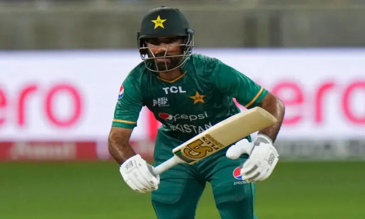 Pakistan brings Fakhar Zaman into T20 WC squad