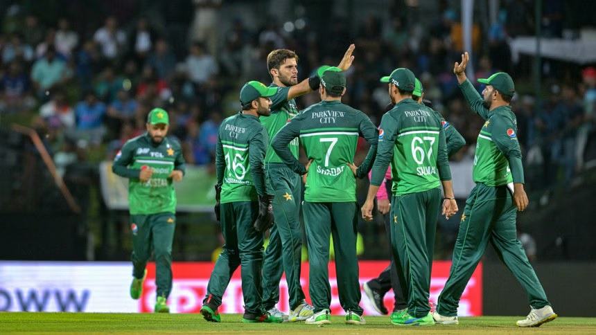Pakistan make Super Four as India clash abandoned