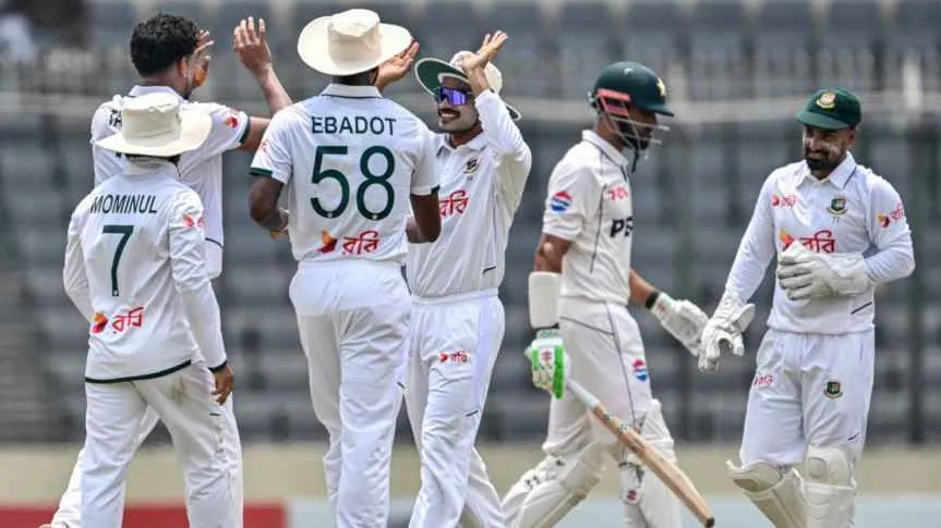 ২০ রানে পাকিস্তানের ৪ উইকেট তুলে নিয়ে লাগাম টানল বাংলাদেশ