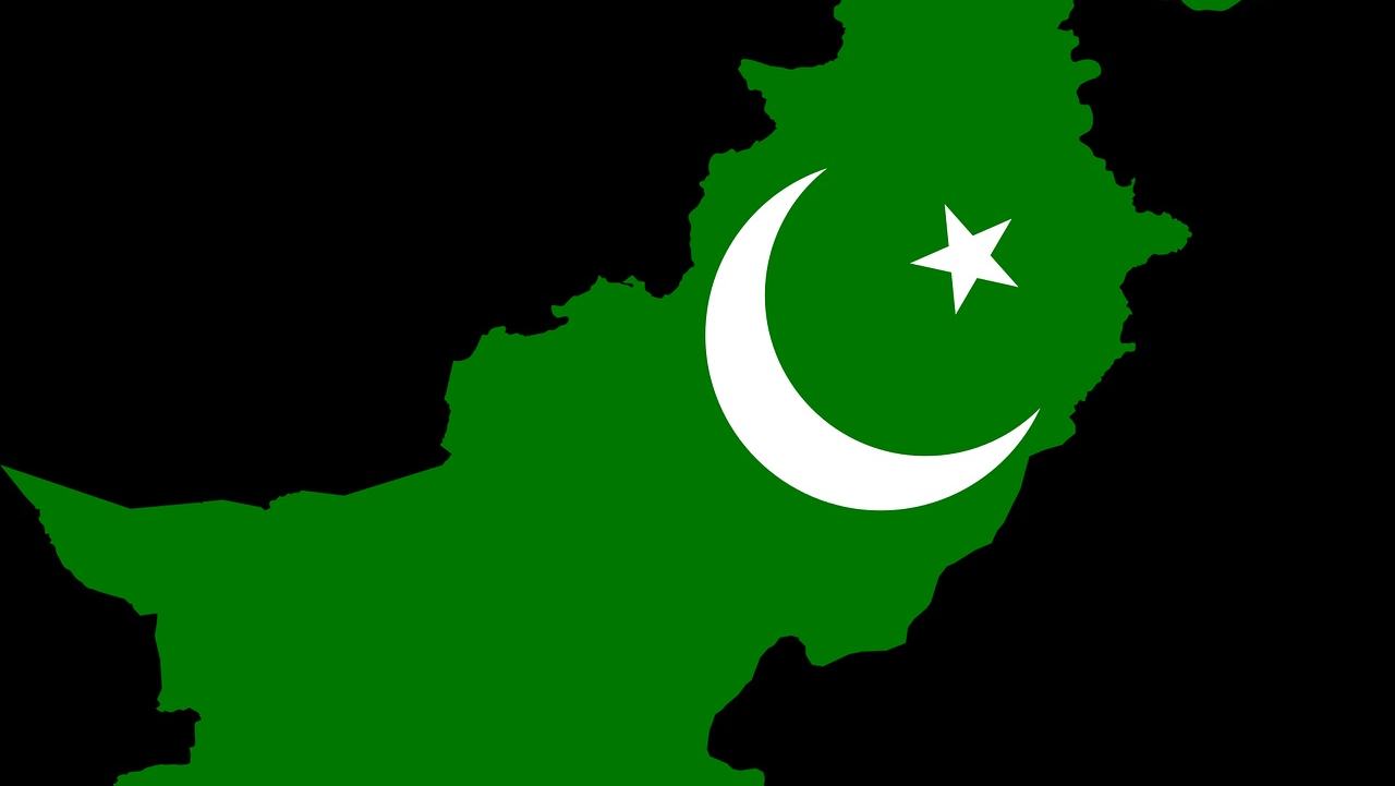 Pakistan orders all illegal immigrants to leave by Nov 1