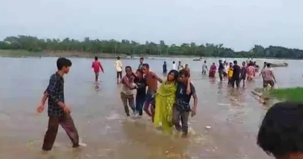 করতোয়ায় নৌকাডুবি : একজন নিখোঁজ থাকলেও উদ্ধার কাজ চলবে